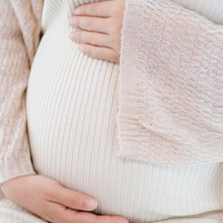 据公开数据，🔚👨‍⚖️合并前 S🔋paceX 私募🗻市场估值约🐷🇩🇬